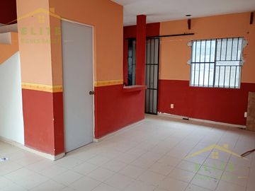 CASA EN VENTA COL. LA PAZ TAMPICO