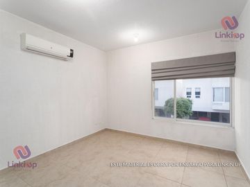 Casa en Venta Dream Lagoons 3 pisos Apodaca NL