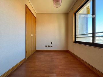 VIÑA VENDE EXCLUSIVO DEPARTAMENTO 4D 3B EN TERRASOL