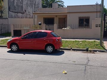 Venta Casa 3 Dormitorios con 2 Cocheras Boulogne