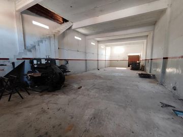 VENTA DEPOSITO GALPON 200 METROS AVELLANEDA