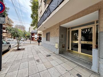 VENTA Depto 2 Amb c/ balcón y galería. VISTA!
