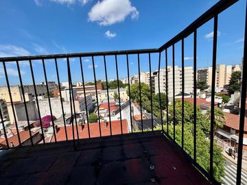 VENTA Depto 2 Amb c/ balcón y galería. VISTA!