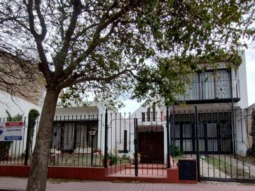 VENTA CASA PRECIO OPORTUNIDAD SAN LUIS CAPITAL