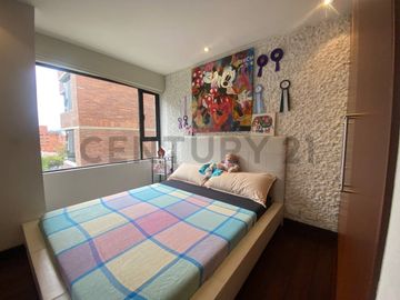 Venta oportunidad amplio departamento duplex con balcones La Coruña