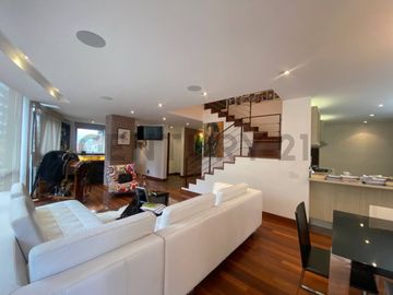 Venta oportunidad amplio departamento duplex con balcones La Coruña