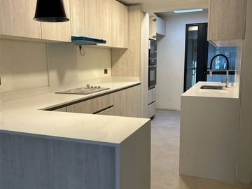 Casa en Venta en Vitacura - Club de Polo