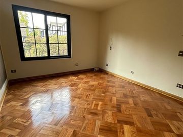 Casa en Venta en Vitacura - Club de Polo