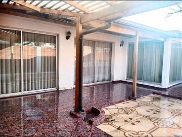 Casa en Venta en Troncal San Francisco/ Universidad Santo Tomás