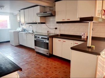 Casa en Venta en Troncal San Francisco/ Universidad Santo Tomás