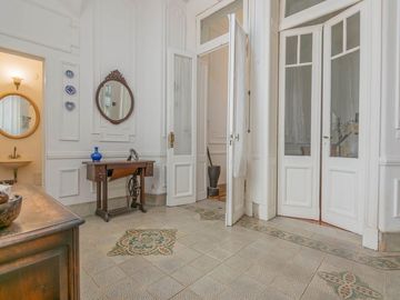 VENTA- PH- 7 AMBIENTES-ALMAGRO-OPORTUNIDAD