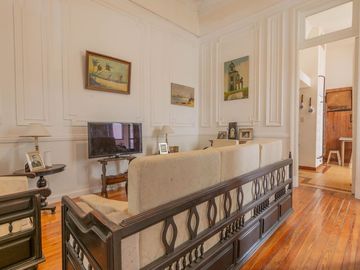 VENTA- PH- 7 AMBIENTES-ALMAGRO-OPORTUNIDAD
