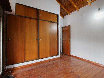 Venta Casa 4 amb con pileta en Castelar