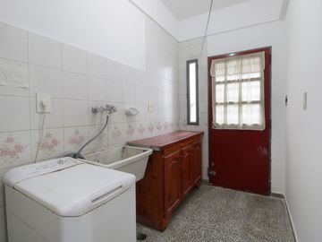 Venta Casa 4 amb con pileta en Castelar
