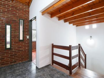 Venta Casa 4 amb con pileta en Castelar