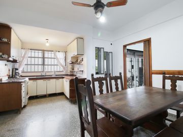 Venta Casa 4 amb con pileta en Castelar