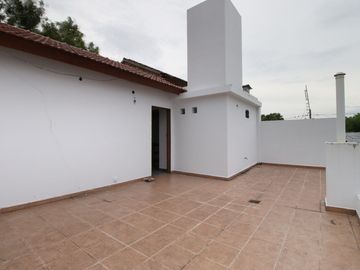 Venta Casa 4 amb con pileta en Castelar