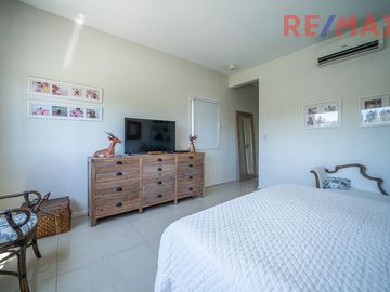 Venta Casa al Agua 6 Ambientes Los Sauces Nordelta