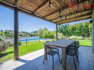 Venta Casa al Agua 6 Ambientes Los Sauces Nordelta