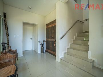 Venta Casa al Agua 6 Ambientes Los Sauces Nordelta