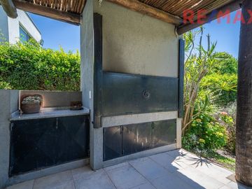 Venta Casa al Agua 6 Ambientes Los Sauces Nordelta