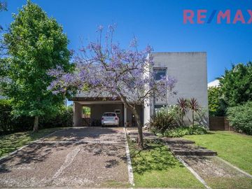 Venta Casa al Agua 6 Ambientes Los Sauces Nordelta