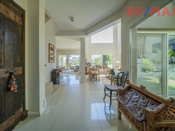 Venta Casa al Agua 6 Ambientes Los Sauces Nordelta
