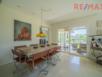 Venta Casa al Agua 6 Ambientes Los Sauces Nordelta