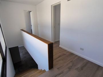 Casa a estrenar en venta al agua en San Benito