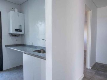 Casa a estrenar en venta al agua en San Benito