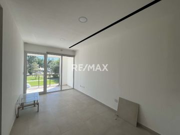 Departamento 1 dormitorio en venta Plottier