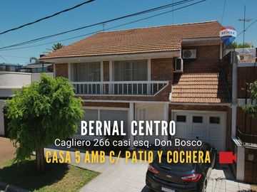 Casa en Venta c/ 4 dormitorios en Bernal Centro