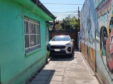 Casa en Venta en Manuela Errazuriz con Departamental