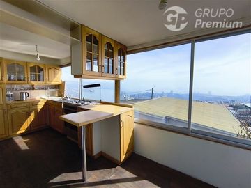 Casa en Venta en Avenida Rodelillo Valparaíso