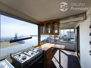 Casa en Venta en Avenida Rodelillo Valparaíso
