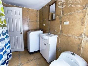 Casa en Venta en Avenida Rodelillo Valparaíso
