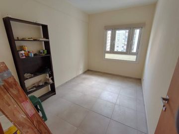 VENTA Depto. 4 Amb Balcón+Cochera E.González 4300
