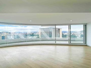 Lujosa suite en la Carolina en venta (piso alto.)
