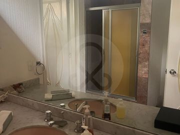 Casa en venta en Bosque de las Lomas