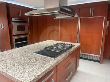 Casa en venta en Bosque de las Lomas
