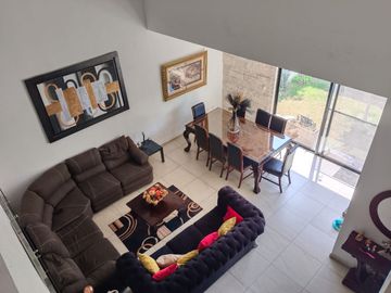 CASA RESIDENCIAL EN VENTA LOS RACIMOS, VIÑEDOS, TORREÓN,COAH.