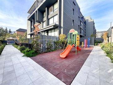 Departamento en Venta en ESPECTACULAR DÚPLEX CON JARDÍN NUEVO