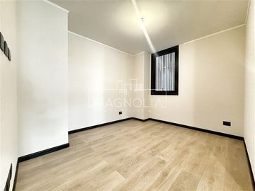 Departamento en Venta en ESPECTACULAR DÚPLEX CON JARDÍN NUEVO