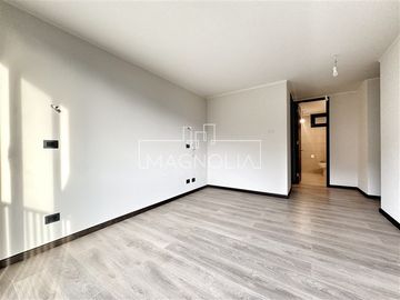Departamento en Venta en ESPECTACULAR DÚPLEX CON JARDÍN NUEVO
