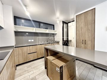Departamento en Venta en ESPECTACULAR DÚPLEX CON JARDÍN NUEVO