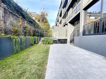 Departamento en Venta en ESPECTACULAR DÚPLEX CON JARDÍN NUEVO