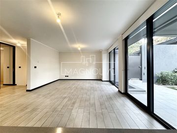 Departamento en Venta en ESPECTACULAR DÚPLEX CON JARDÍN NUEVO