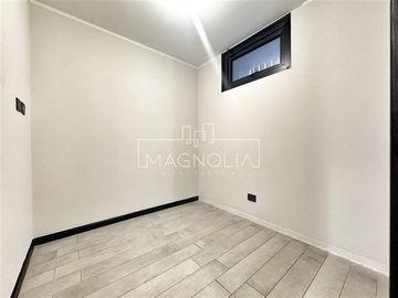 Departamento en Venta en ESPECTACULAR DÚPLEX CON JARDÍN NUEVO