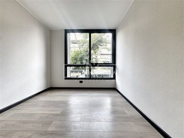 Departamento en Venta en ESPECTACULAR DÚPLEX CON JARDÍN NUEVO