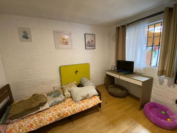 SE VENDE CASA EN PARQUE LAS ROSAS, MAIPU 3D, 2B, 2E